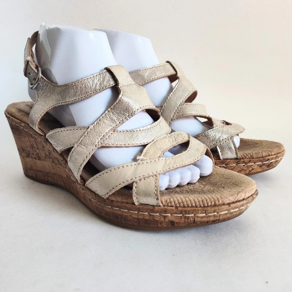 BOC Born‎ Metallic Gold Leather Sandals Cork Wedge Heels Ankle Strap Womens 10 M